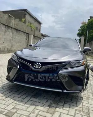 Toyota Camry XSE FWD 2020 Gray