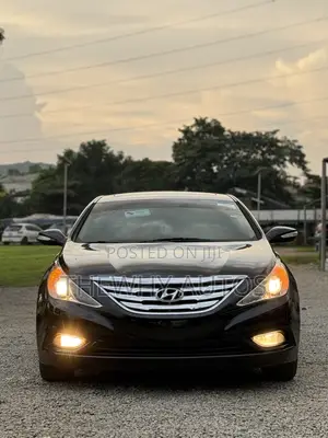 Hyundai Sonata Limited Sedan FWD (2.4L 4cyl 6A) 2013 Black