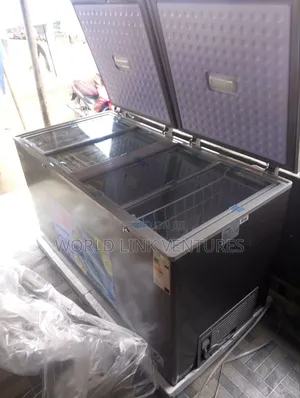 Snowsea Chest Freezer Model Bd 600g With Sliding Glass