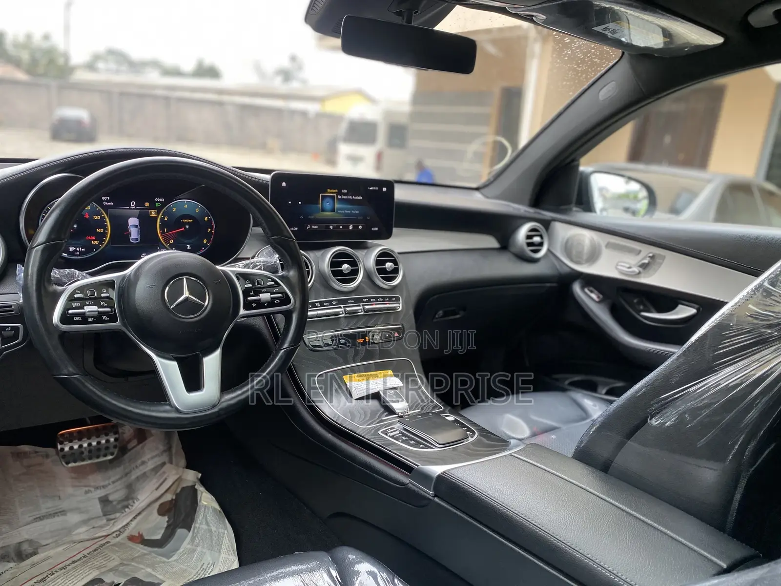 Mercedes-Benz GLC-Class 2023 Black