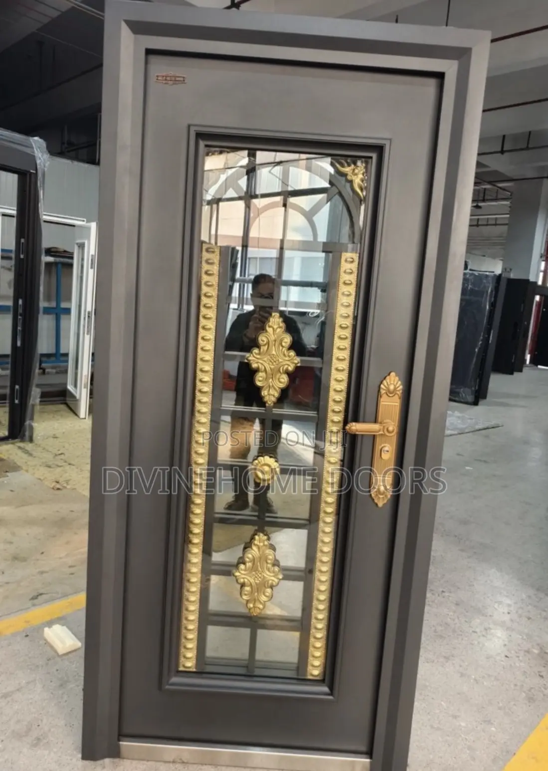 Royal Door