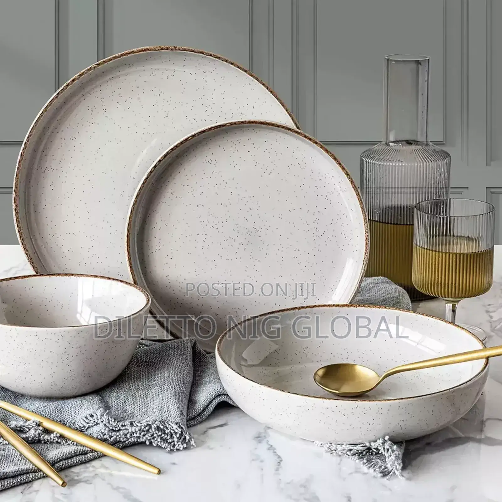 Over Back 16 Piece Stoneware Dinnerware Set in 4 Colours