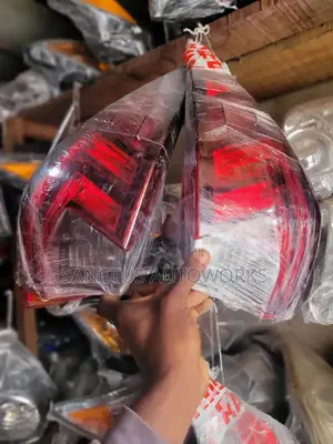 Rear Light Es350 2018
