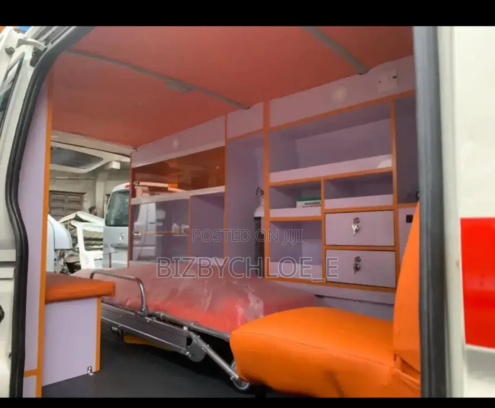 Toyota HiAce 2013 White