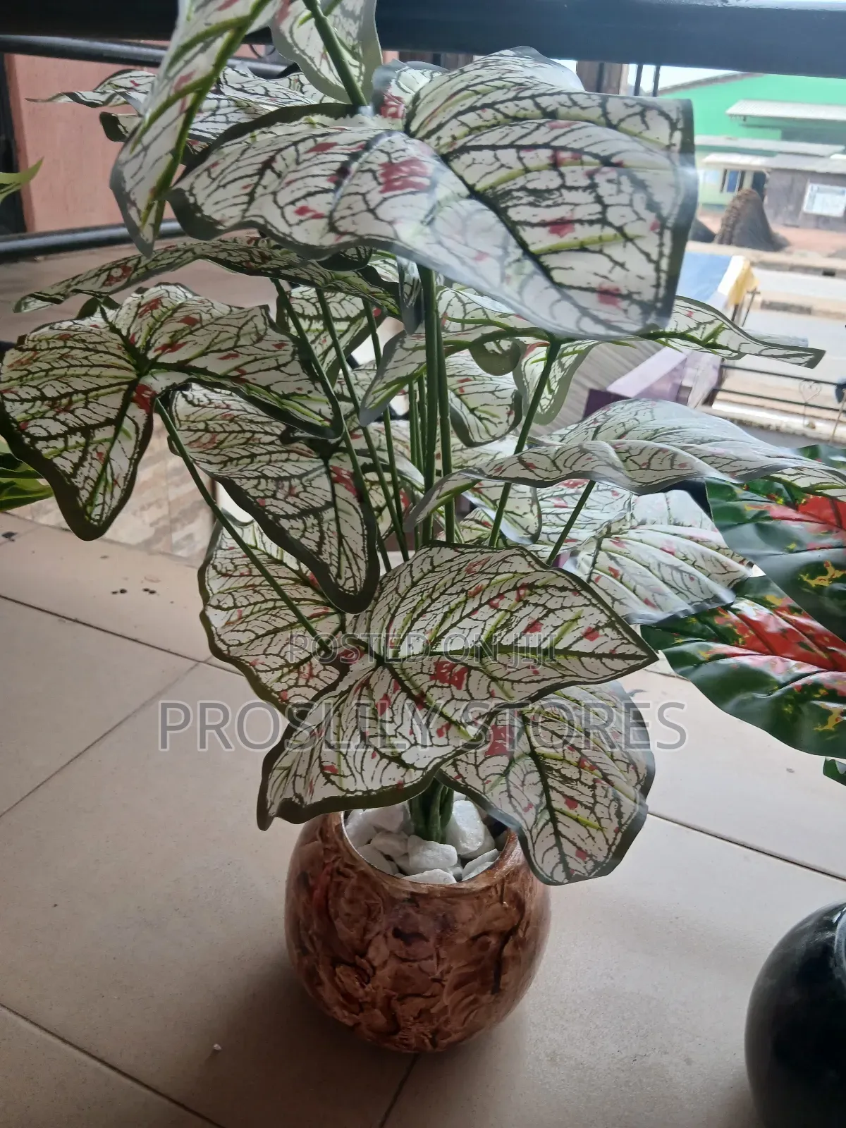 Flower Decor With Pots 70cm