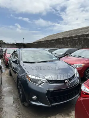 Toyota Corolla LE 4dr Sedan (1.8L 4cyl CVT) 2015 Gray