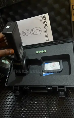 Earth Clamp Meter