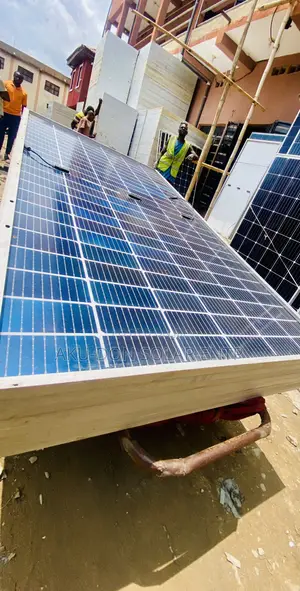 550watts 144cells Original Canadian Biaficial Solar Panels