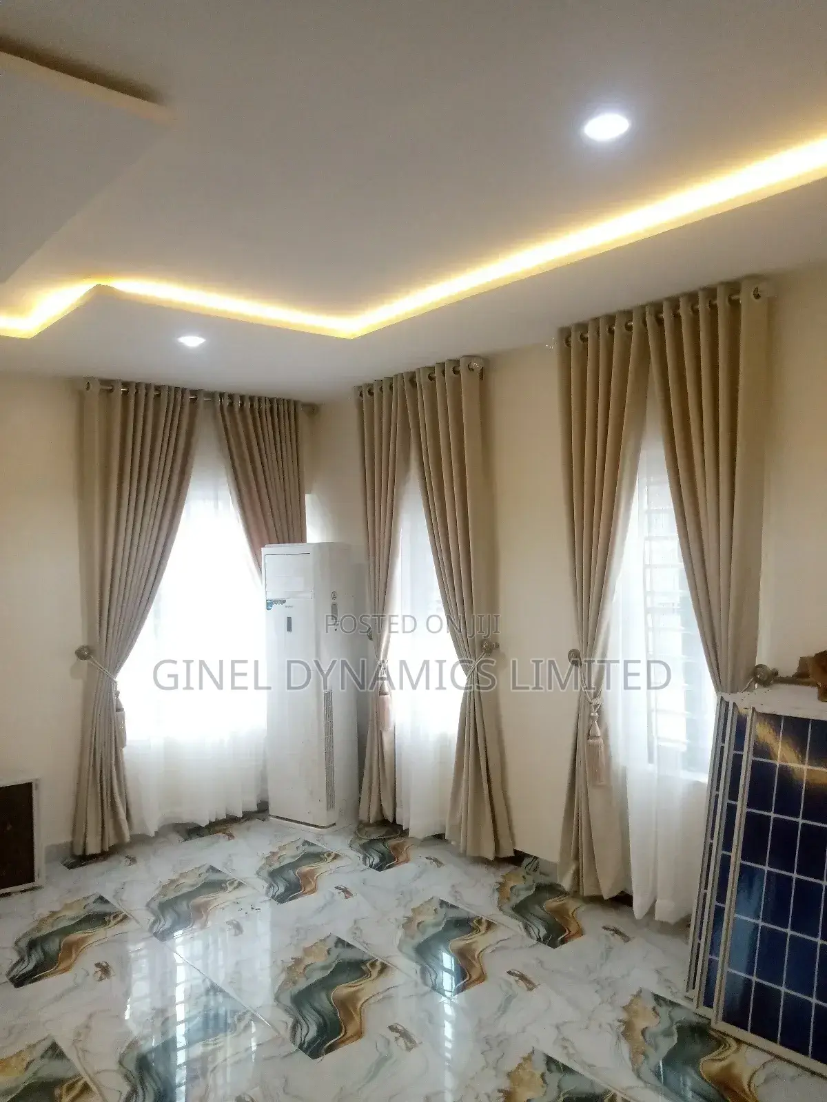 Curtains (Free Delivery)