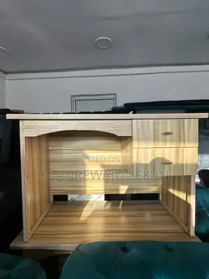 Office Table/Desk