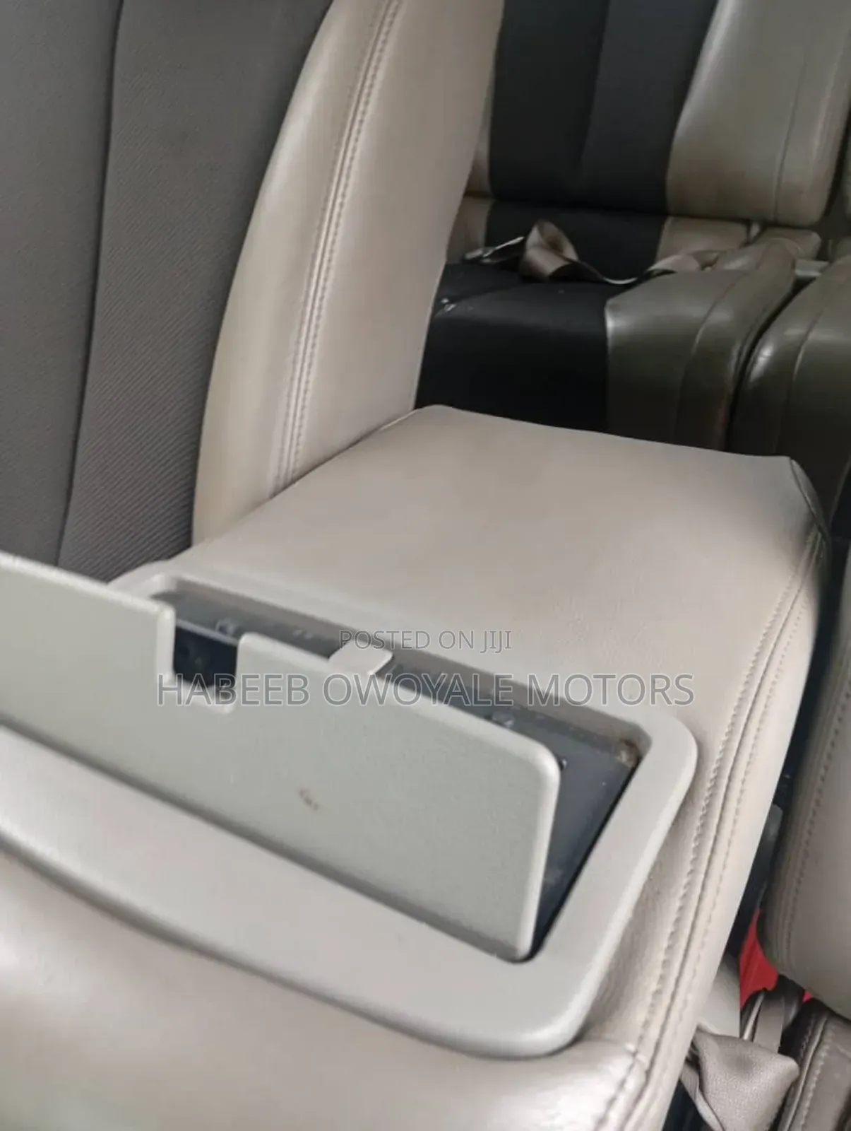 Nissan Caravan (Urvan) 2005 White