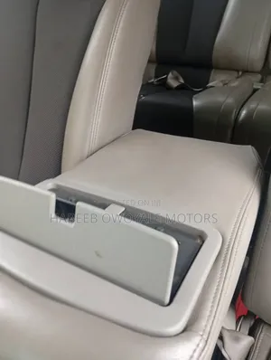 Nissan Caravan (Urvan) 2005 White