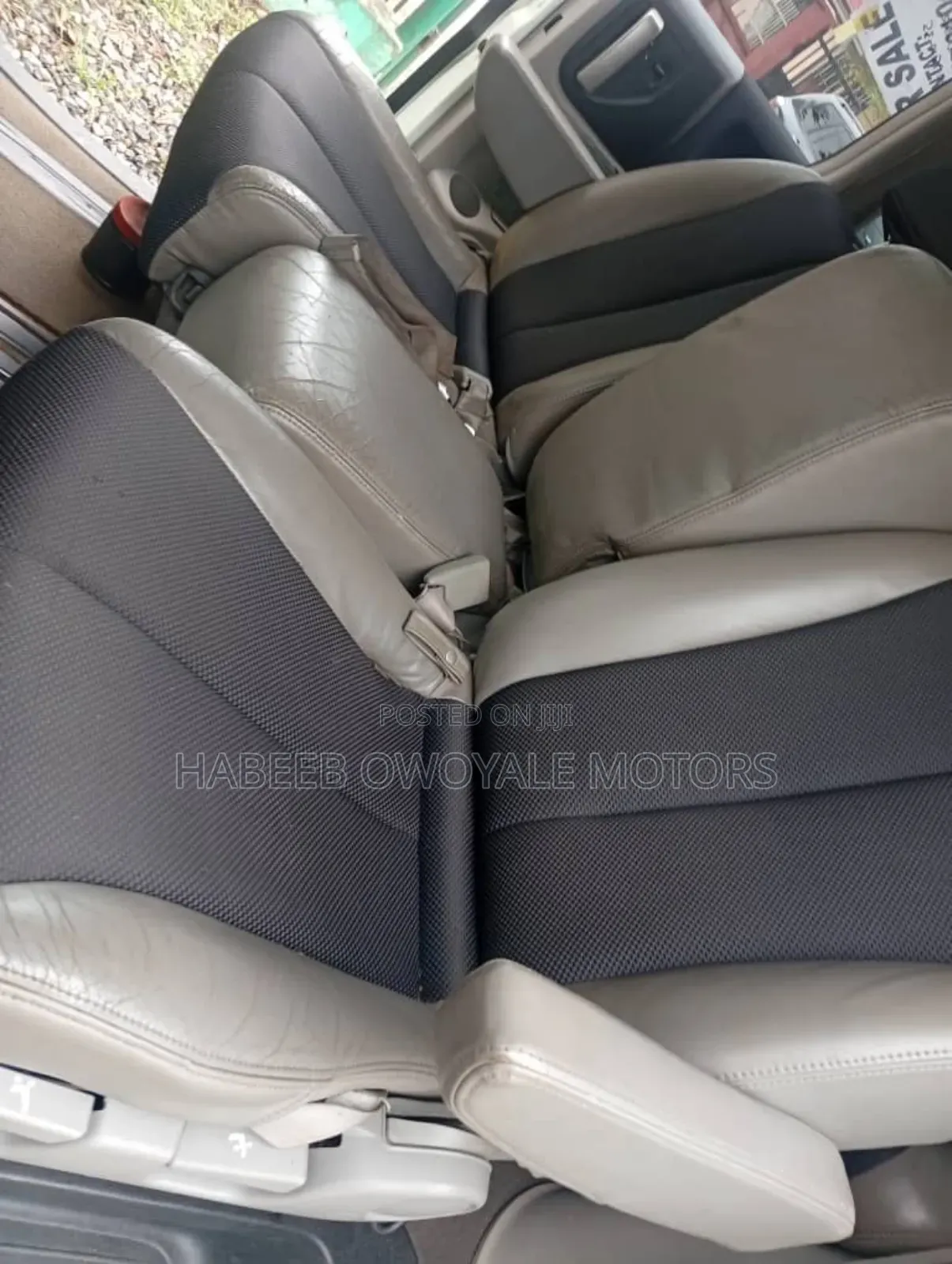 Nissan Caravan (Urvan) 2005 White