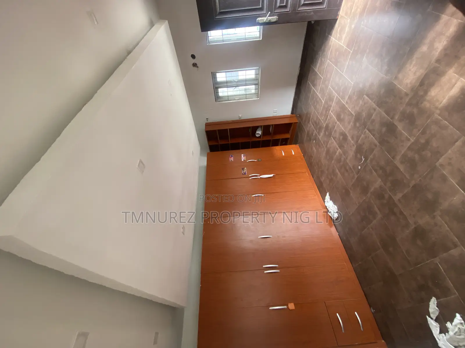 1bdrm Apartment in Agungi, Lekki for rent