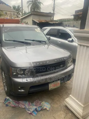 Land Rover Range Rover Sport 2011 Gray