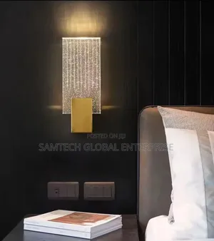 Crystal Wall Bracket