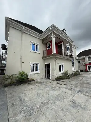 5bdrm Duplex in Ada Georg for sale