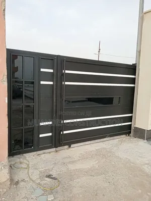 Cutting Edge Style Gate