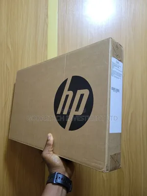 New Laptop HP 14-dq1025cl 16GB Intel Core i7 SSD 512GB