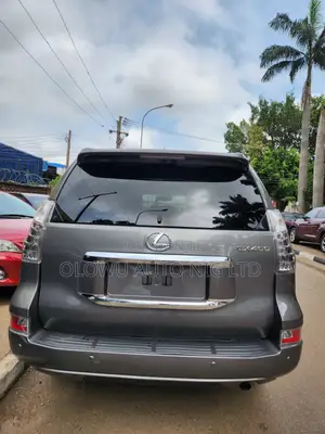 Lexus GX 460 Base 2015 Gray