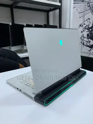Laptop Dell Alienware M15 R4 16GB Intel Core I7 SSD 1T