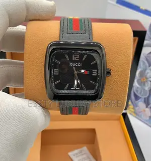 High Quality Luxury Gucci Leather Wristwatch