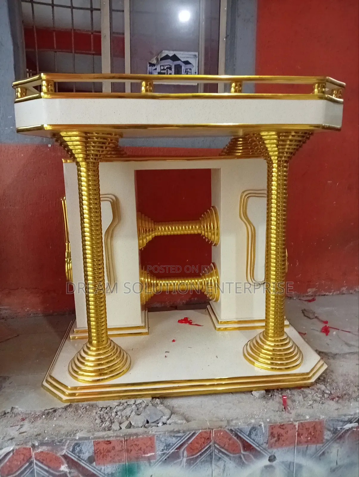 Standard Pulpit for Ministry