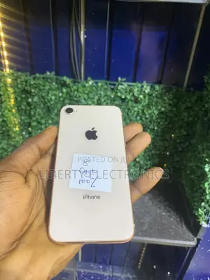 Apple iPhone 8 64 GB Gold