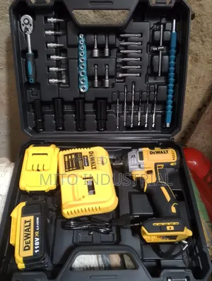 Dewalt 118v Xr Li-Ion Impact Driver Kit