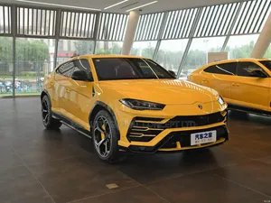 Lamborghini Urus Headlights Glass