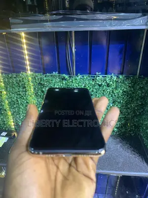 Apple iPhone XS Max 64 GB Gold