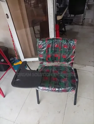Standard Writing Pad Chair