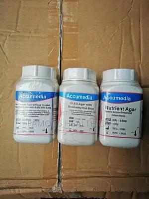 Nutrient Agar (Culture Media)
