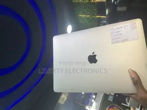 Laptop Apple MacBook Pro 2019 8GB Intel Core I7 SSD 128GB