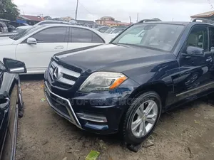 Mercedes-Benz GLK-Class Base GLK 350 4dr 4x2 (3.5L 6cyl 7A) 2015 Blue