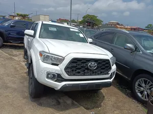 Toyota Tacoma Limited Double Cab 6' Bed V6 AT 2023 White