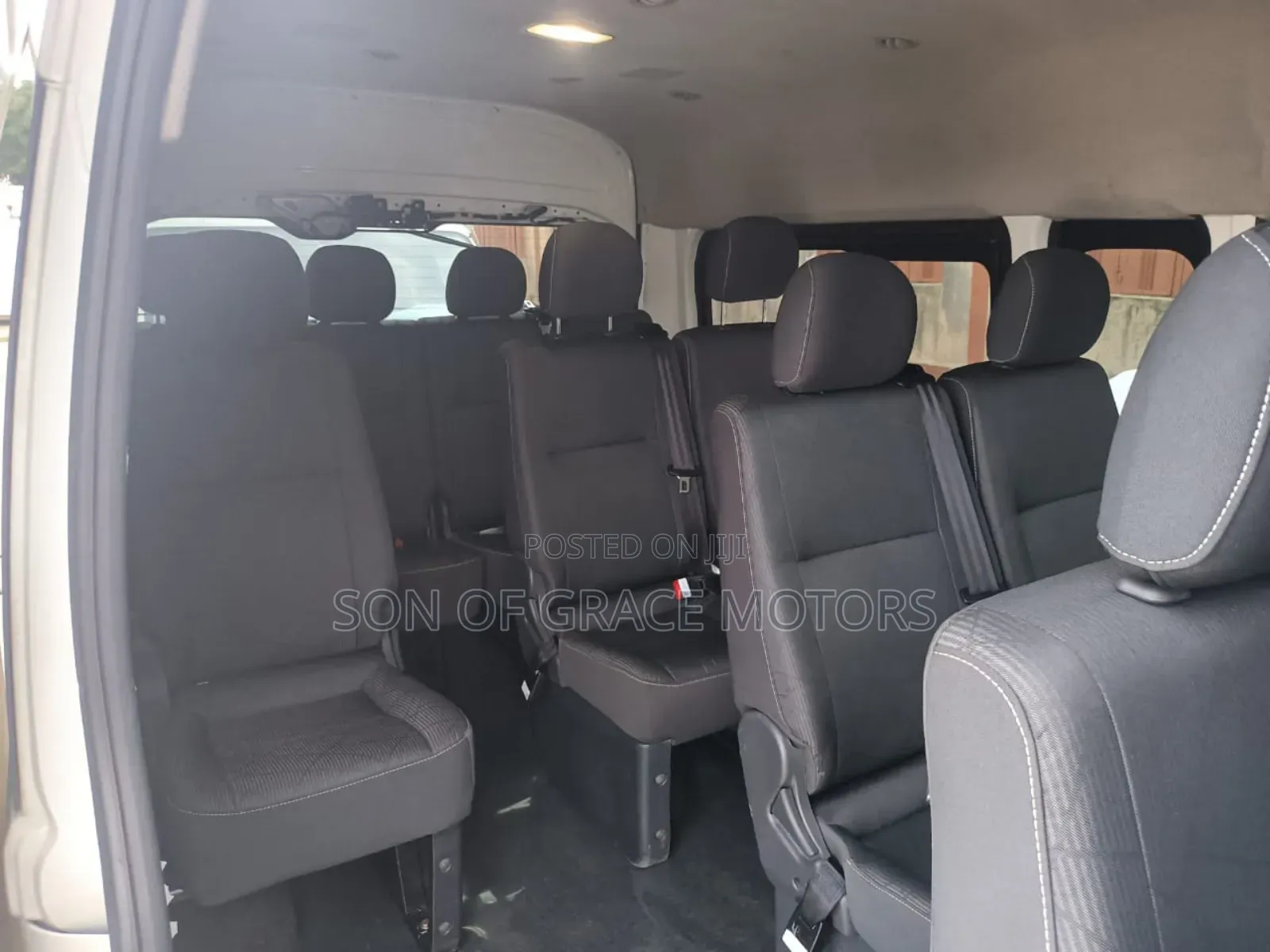 Toyota HiAce 2023 White