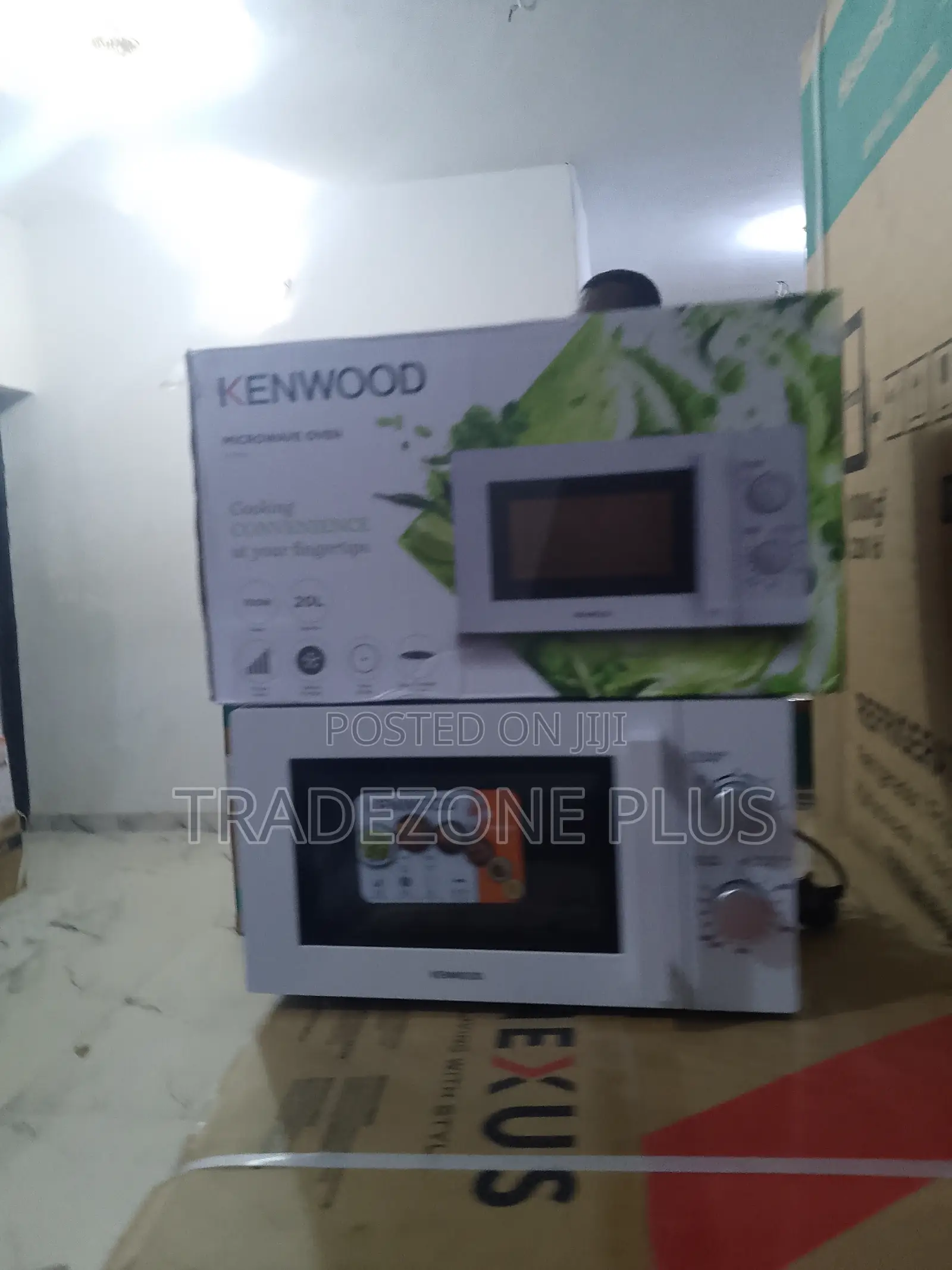 Kenwood 20l Cool Touch Microwave