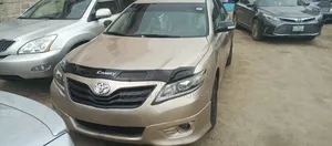 Toyota Camry LE 4dr Sedan (2.4L 4cyl 5A) 2008 Gold