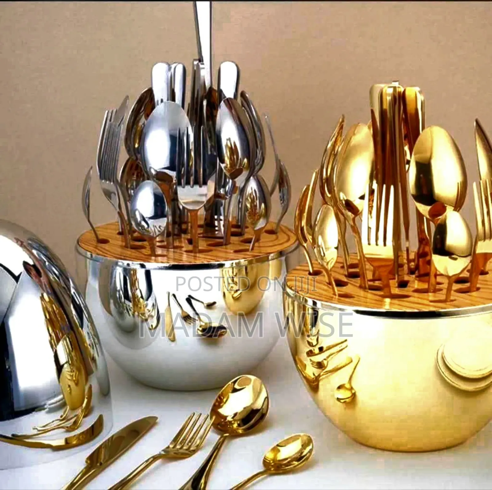 Eggshell Cutlery Set