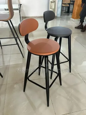 High Quality Rotational Bar Stool