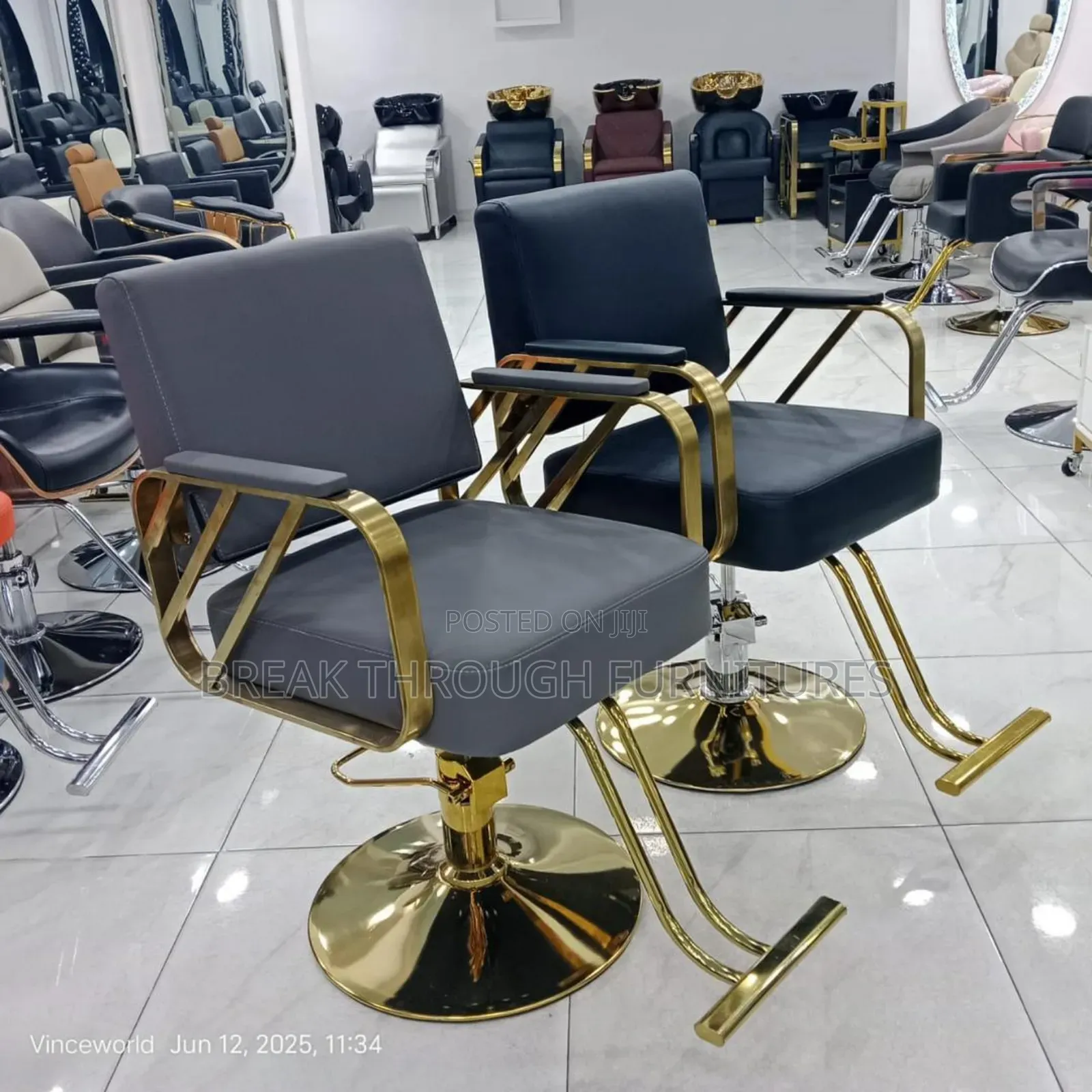 Barstools Chairs
