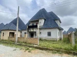 4bdrm Penthouse in Stable City, Lugbe District for sale