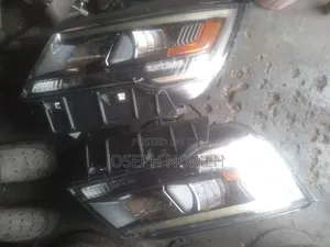 2017 Ford Explorer Headlight