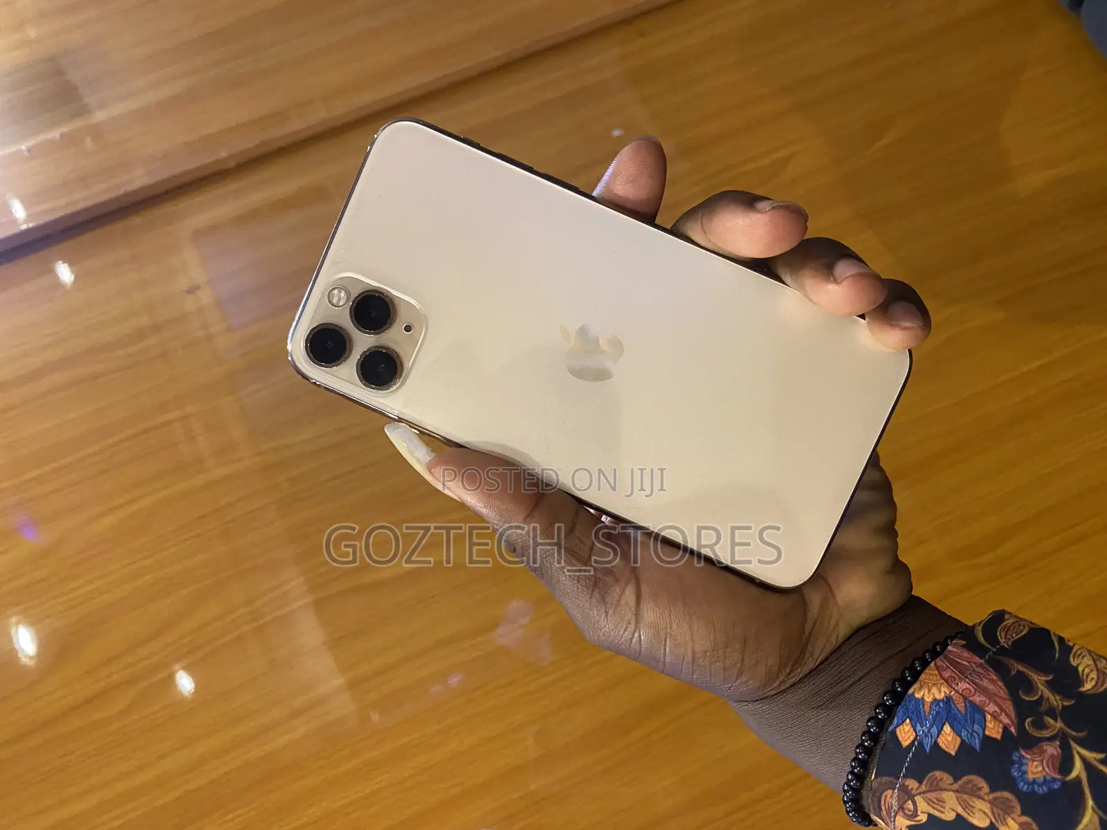 Apple iPhone 11 Pro Max 64 GB Gold