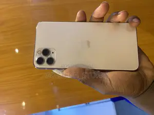 Apple iPhone 11 Pro Max 64 GB Gold