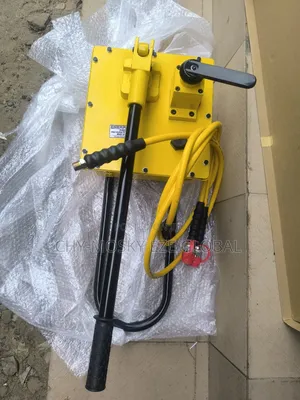 Enerpac Hand Pump P462 (Two Speed Ultima Steel)
