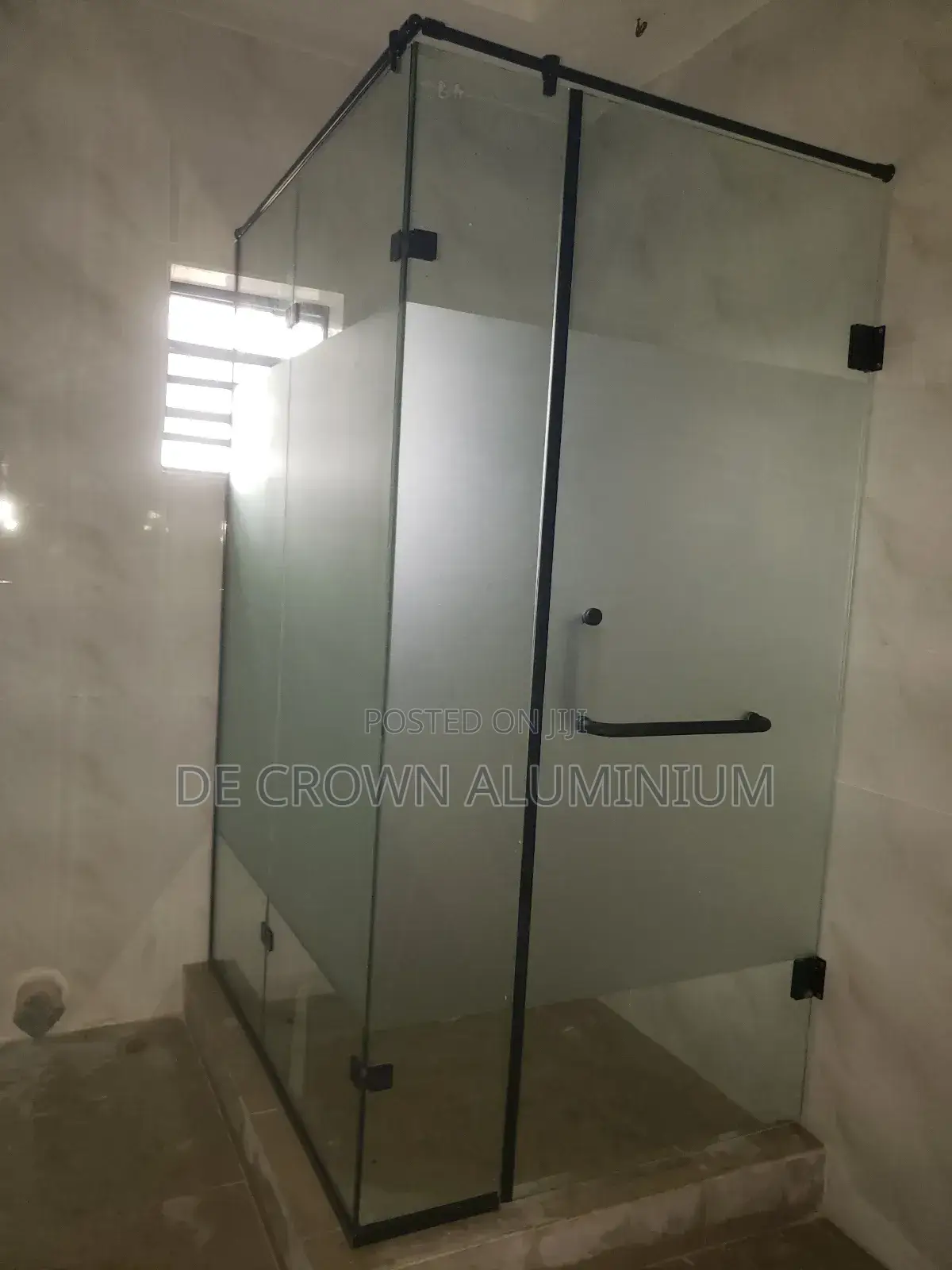 Frosted Glass Cubicle