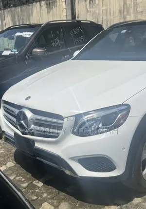 Mercedes-Benz GLC-Class 2017 Off white