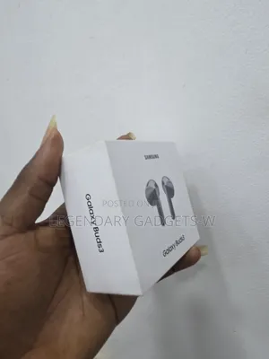 Brand New Samsung Galaxy Buds3